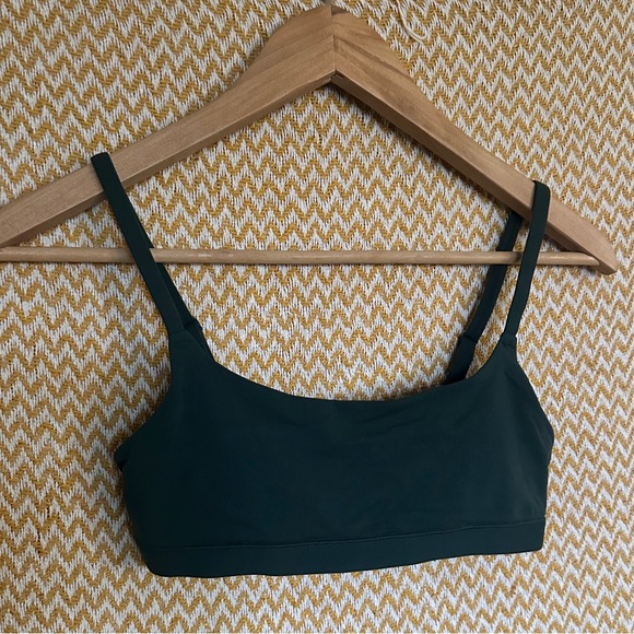SKIMS Other - NEW Skims Fits Everybody Scoop Bralette in Pine Small NWOT